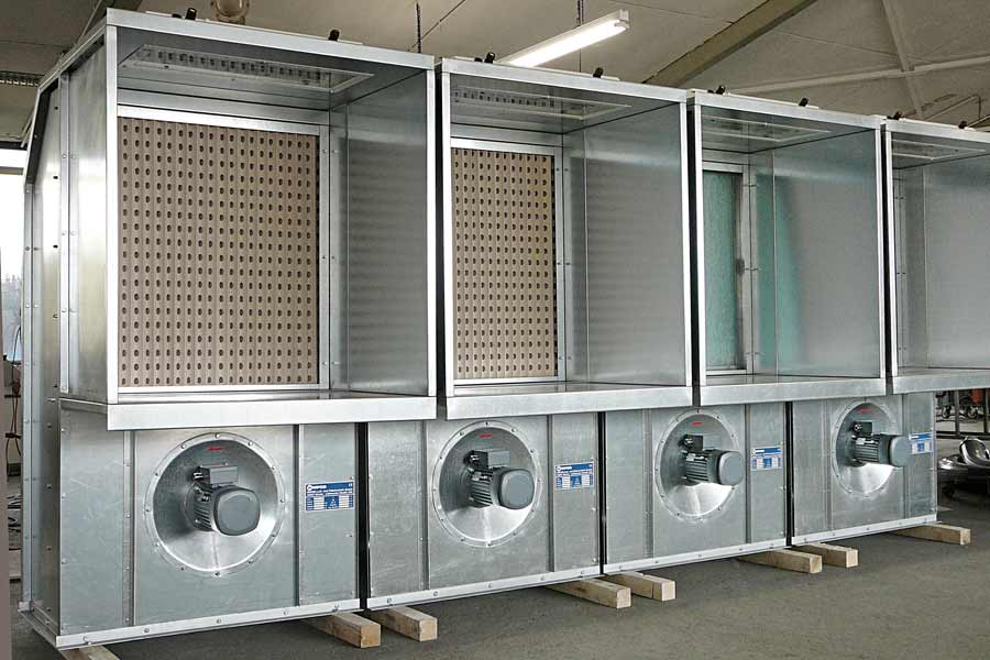 Trockenspritzstand mit Faltkartonfilter